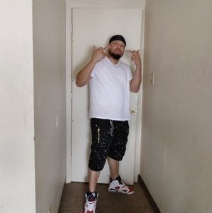 Meet your Posher, Lee